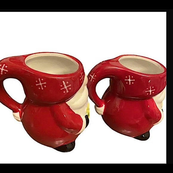 Santa Lot of 2 red and white Christmas coffee tea drinking Mugs 16 oz Each. - Picture 2 of 5